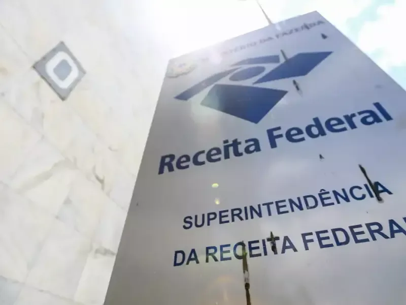 Receita reduz previsão de imposto sobre dividendos para R$ 10,5 bilhões em 2026