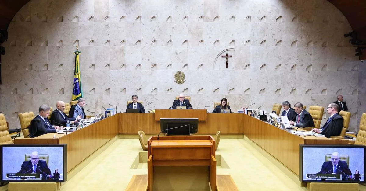 Fachin redistribui relatorias e leva pedido contra Moraes ao plenário do STF