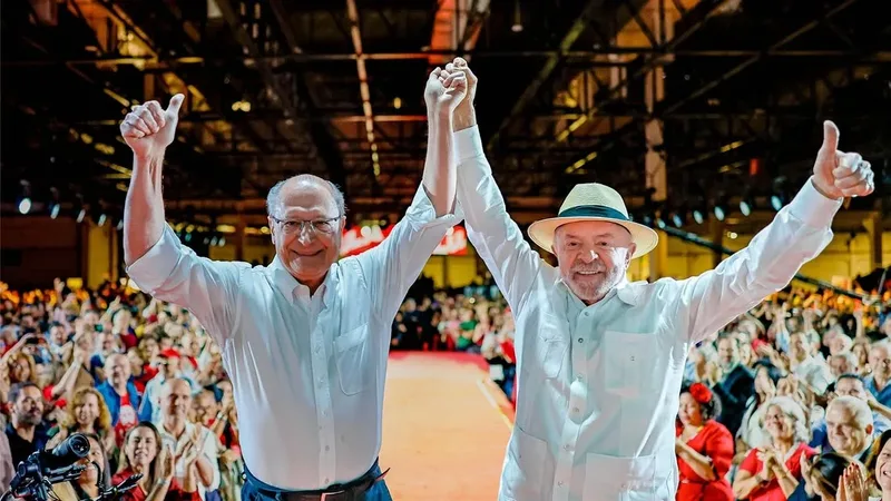 Alckmin reúne movimentos sociais e culturais em plenária de campanha em São Paulo