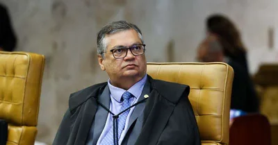 Dino libera relatórios do Coaf sobre produtora de filme inspirado em Bolsonaro