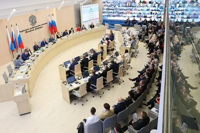 Rússia Unida amplia maioria e conquista maior bancada na Duma