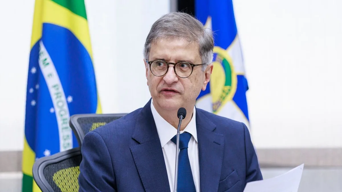 Conselheiro rejeita pedido para investigar Paulo Gonet no caso Master