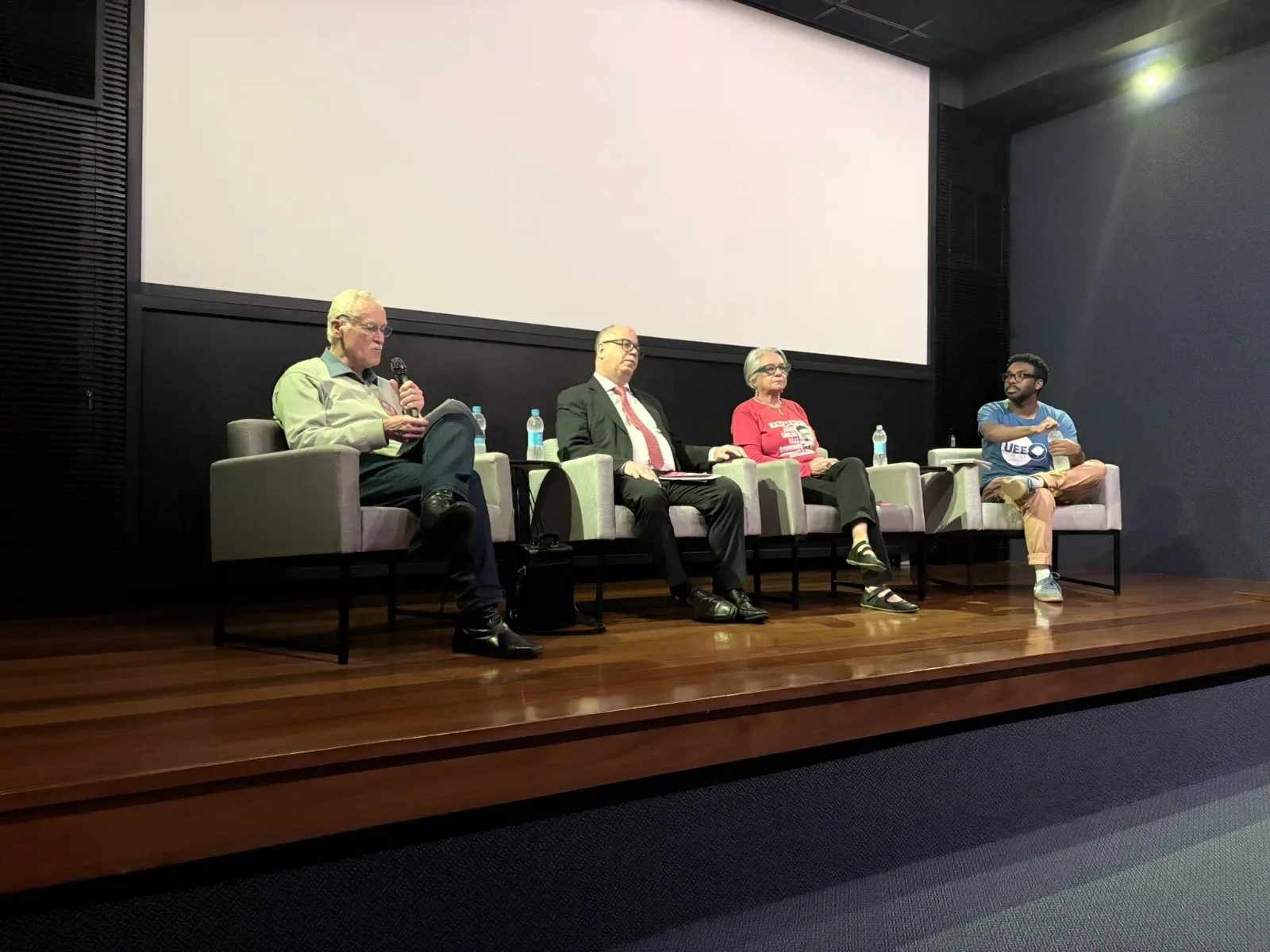 Documentário sobre João Carlos Haas é exibido em cine-debate em Porto Alegre