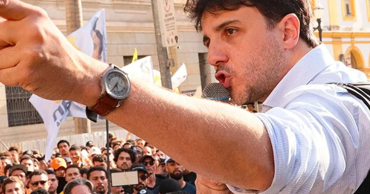 Renan Santos apresenta plano para Bolsa Família e trabalho por hora