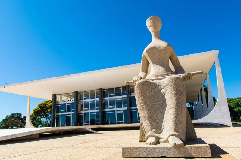 FIESP cobra sessão pública do STF para apurar crise interna na Corte
