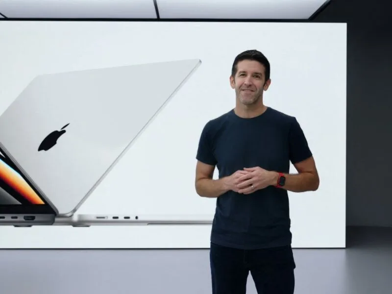 Apple prepara iPhone dobrável em estreia de John Ternus como CEO