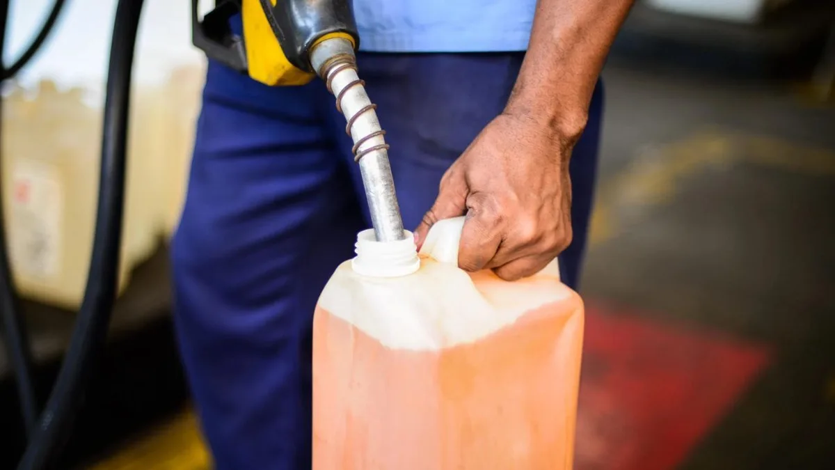Lei amplia punições por furto, roubo e comércio ilegal de combustíveis