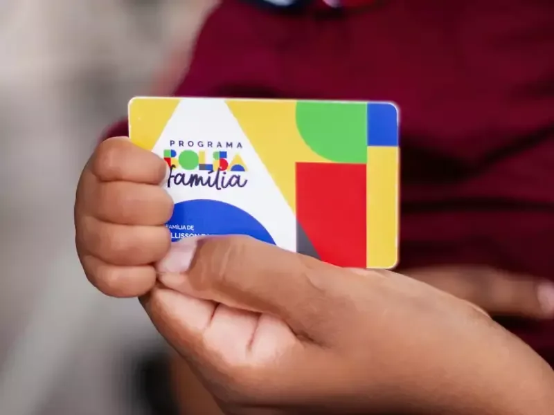 AGU sustenta que reajuste do Bolsa Família apenas repõe inflação