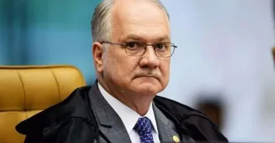PF terá de informar destino e estado de dados do celular de Vorcaro