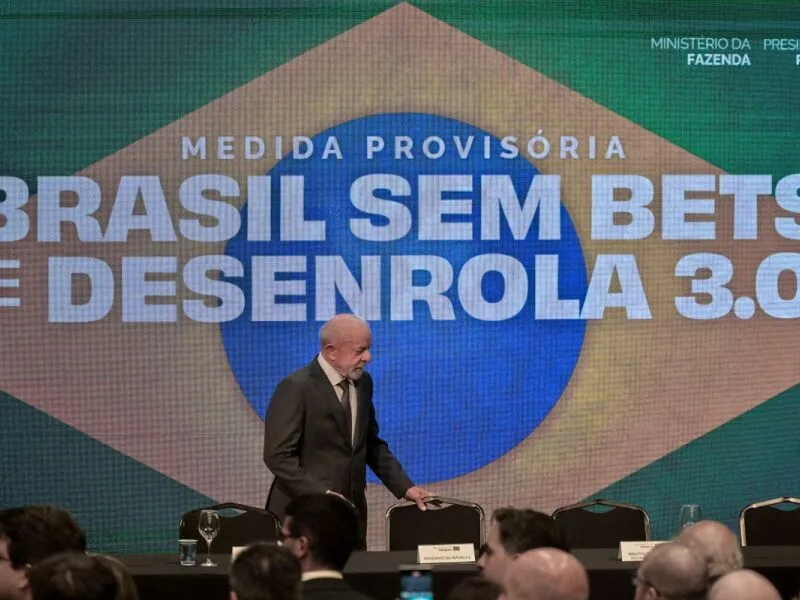 Governo ouvirá clubes sobre perdas com proibição das bets