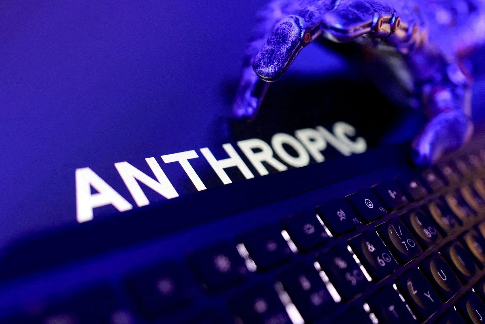 Anthropic e Accenture anunciam parceria para testar segurança de modelos de IA