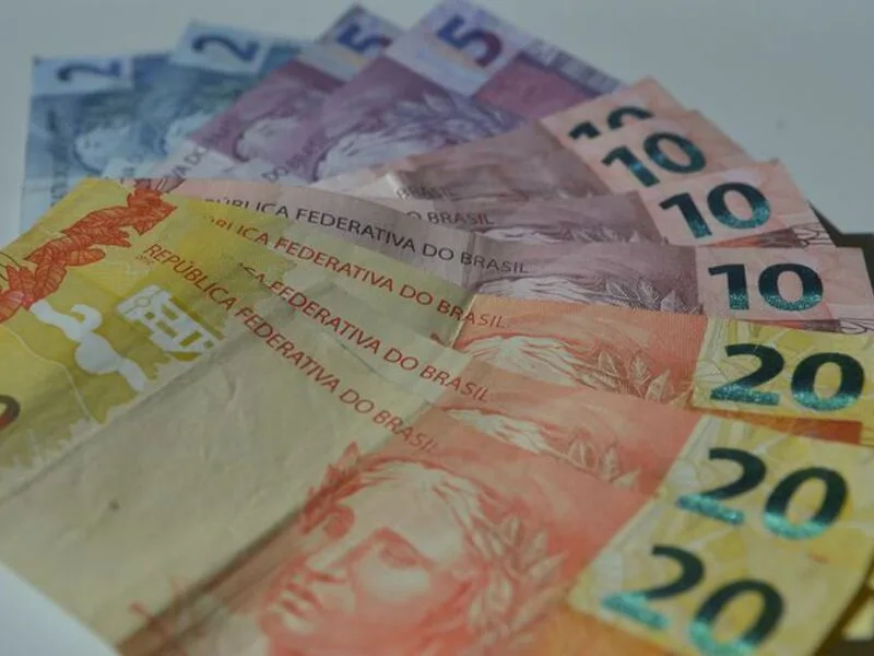 IPCA acumula 4,22% em 12 meses e permanece dentro da meta em agosto