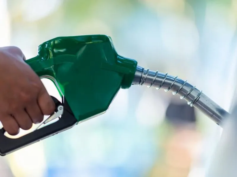 Diesel alcança maior preço da série nos Estados Unidos durante conflito com Irã