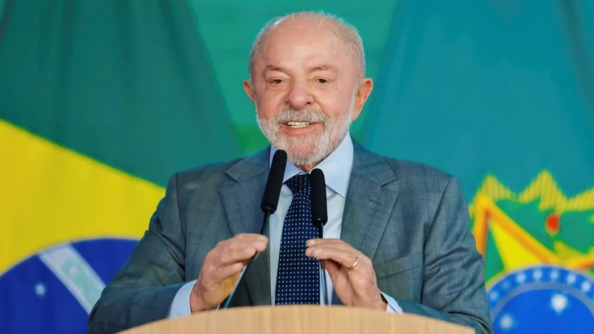Lula relaciona celibato e espaço para mulheres ao avanço evangélico