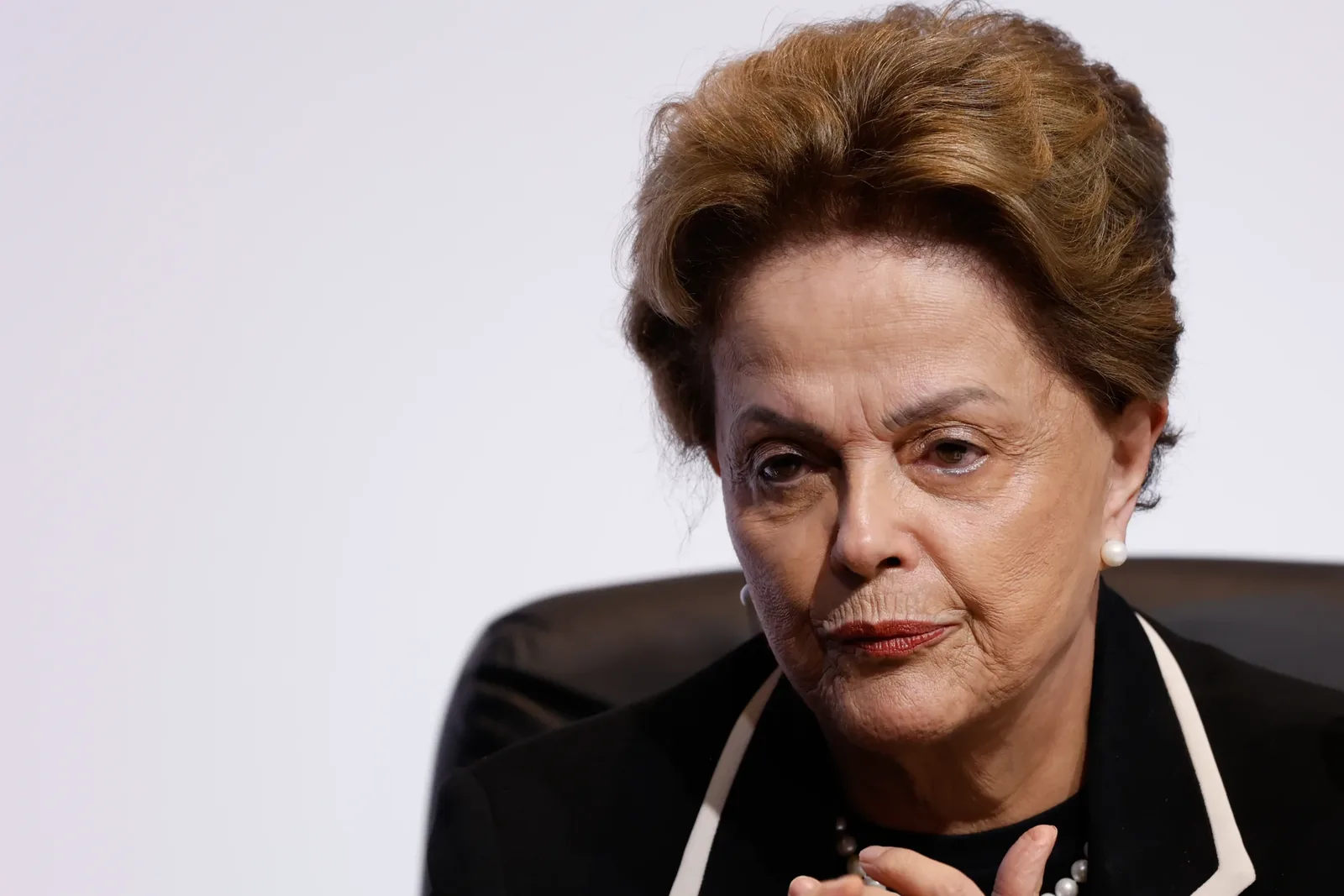Dilma Rousseff é hostilizada durante votação em Belo Horizonte