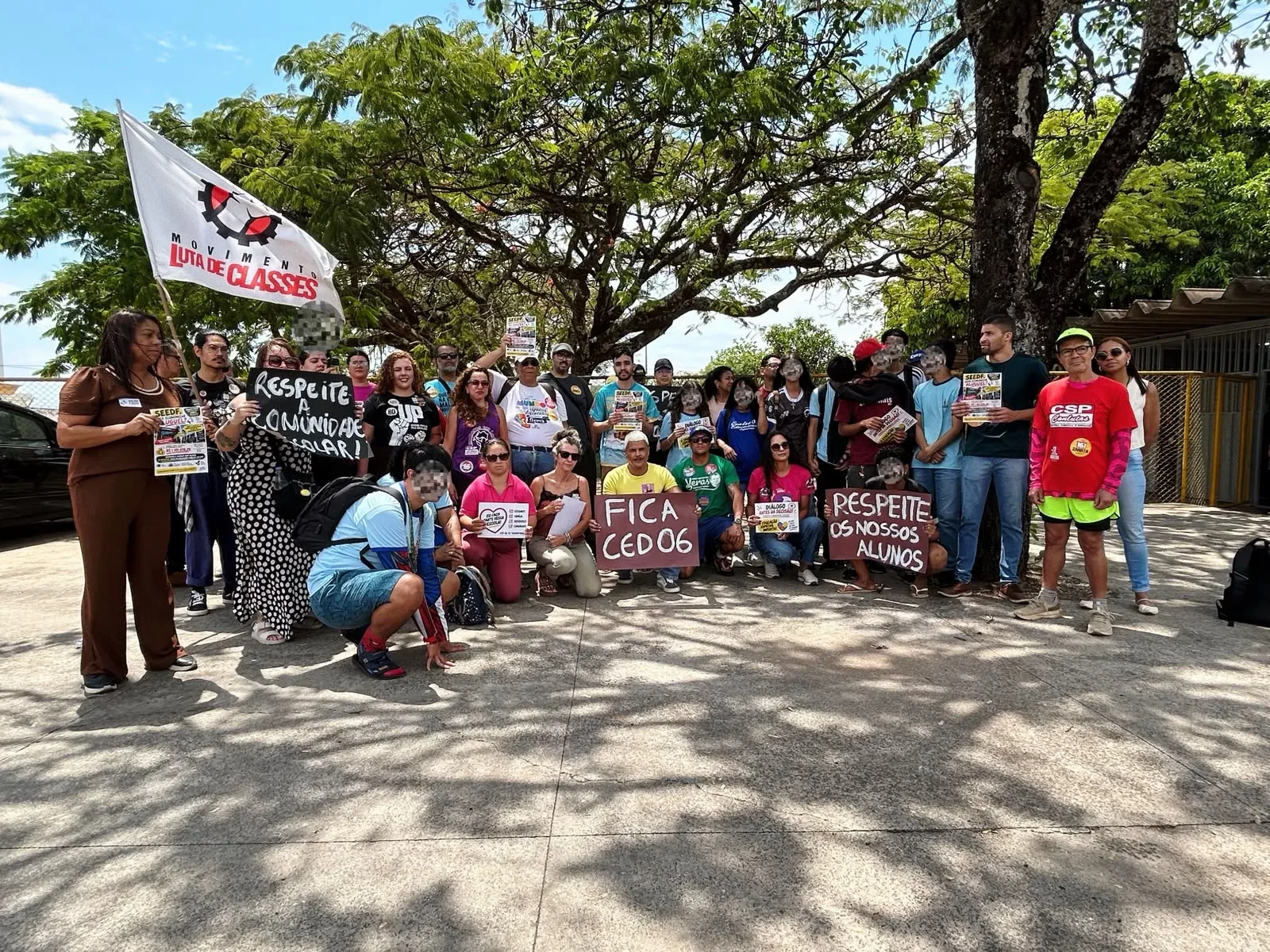 Comunidade protesta contra reorganização de escolas em Taguatinga