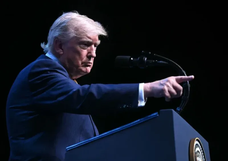 Analista critica promessa de Trump de pagar US$ 5 mil por voto