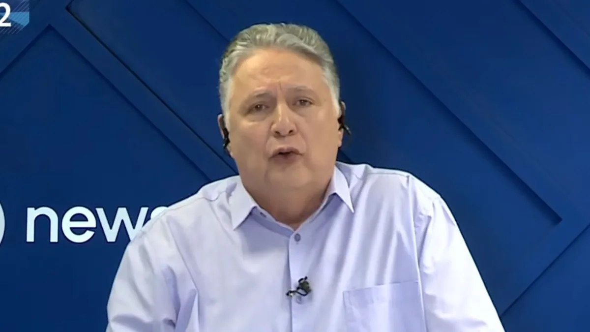 Garotinho declara voto em Flávio Bolsonaro contra Lula no segundo turno