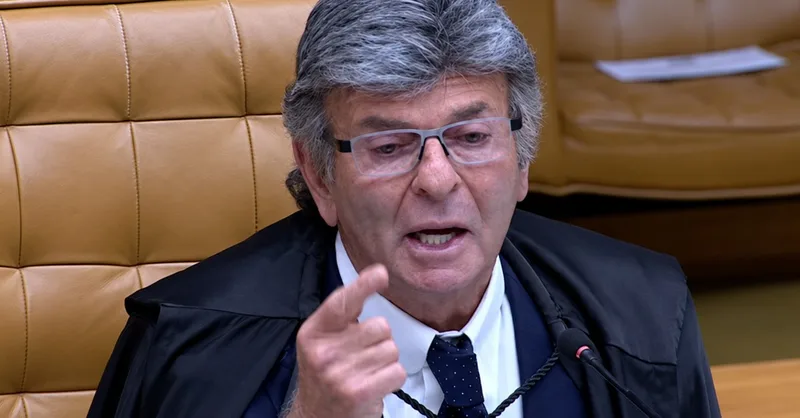 Fux diz que monitoramento de ministros revela anomalia no Supremo
