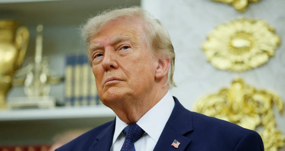 Aprovação de Trump chega a 33% em pesquisa nacional nos EUA