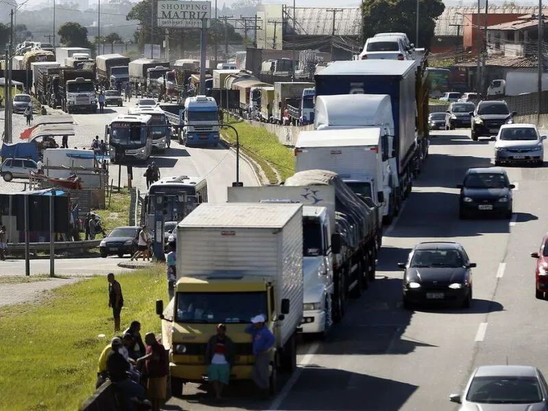 IPCA cai 0,32% em agosto, com recuo em quatro grupos de consumo