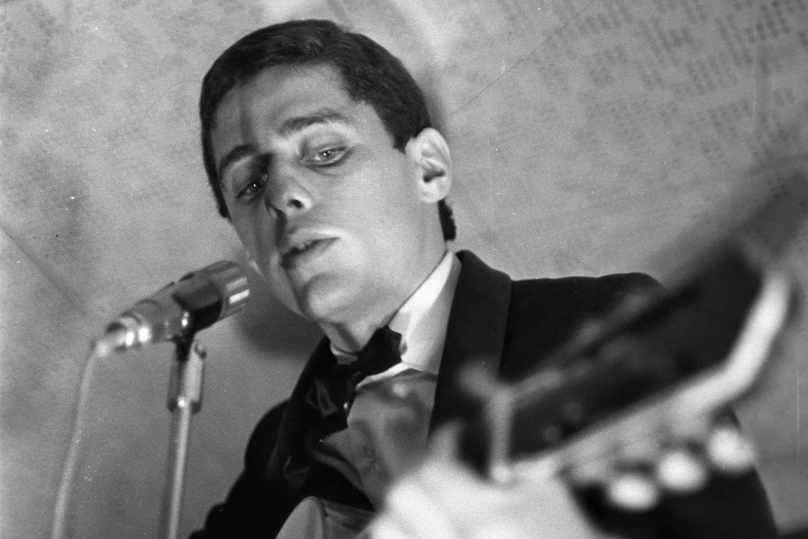 A Banda transformou Chico Buarque em fenômeno nacional em 1966