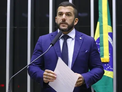 Jordy defende proibição de bets em debate ao Senado no Rio