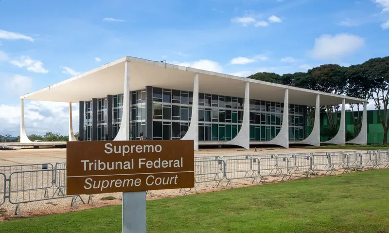 STF mantém afastamento do diretor-geral da Polícia Federal, mas julgamento é suspenso