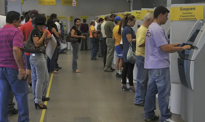 Greve paralisa Banco do Brasil e Caixa na Paraíba por tempo indeterminado