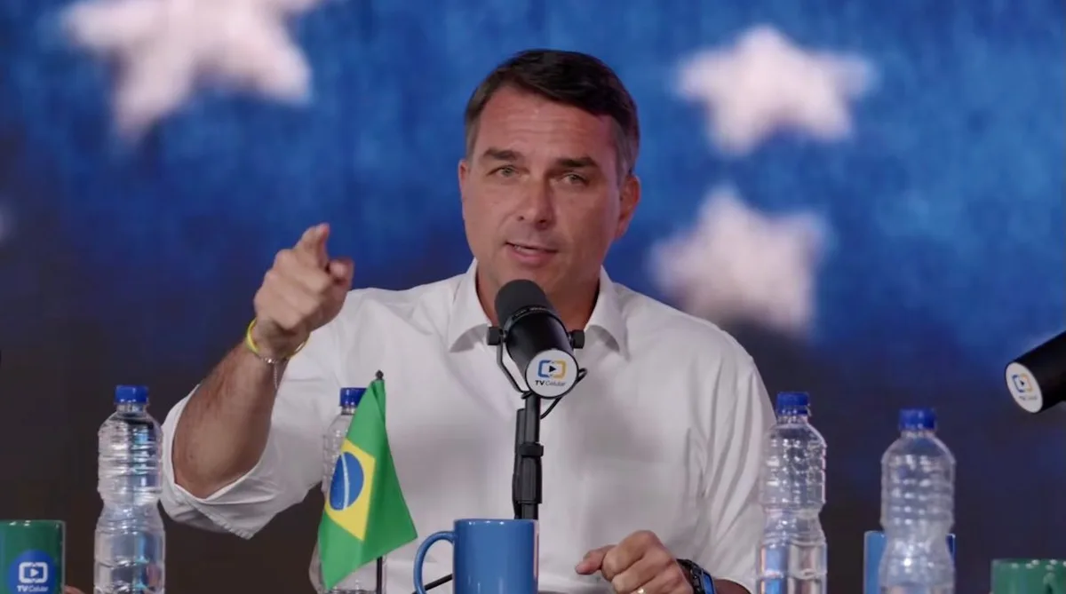 Flávio Bolsonaro acusa Lula de uso eleitoral em anúncio sobre bets