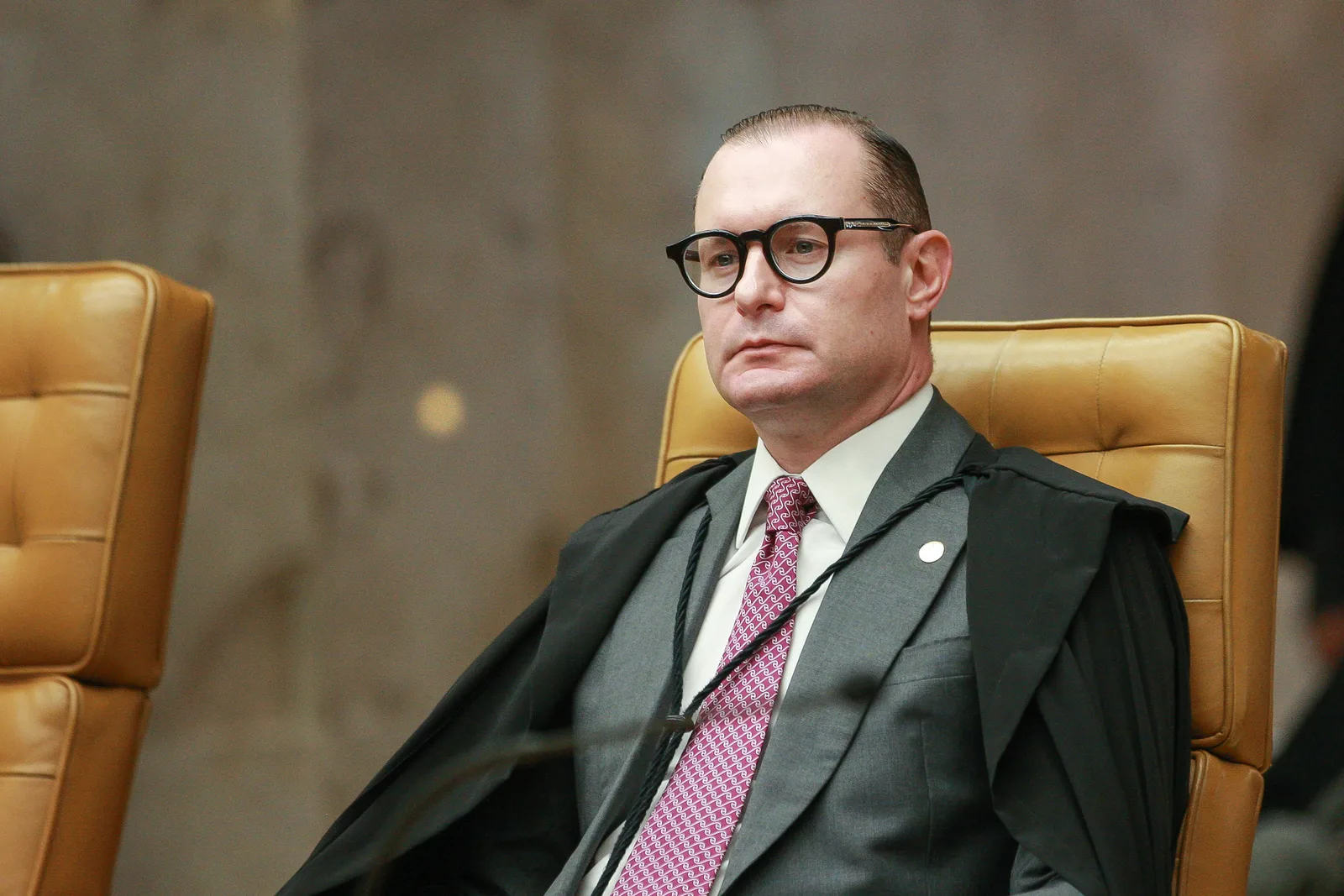 Zanin pede providências ao STF por divulgação de dados em candidatura de Deltan