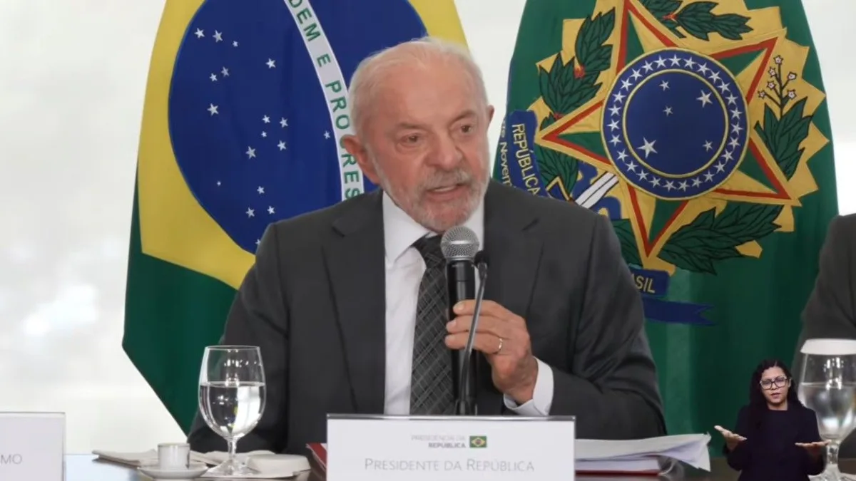Lula defende investigação de Moraes em caso de suspeita