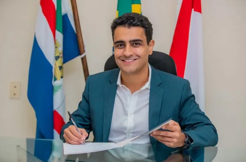 JHC é eleito governador de Alagoas no primeiro turno