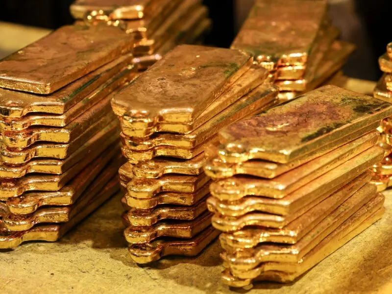 Inflação ao produtor nos EUA pressiona metais e prata perde 5,42%