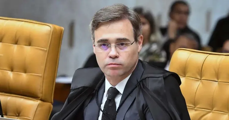 Campanha de Lula convoca militância e questiona atuação de Mendonça no caso Master