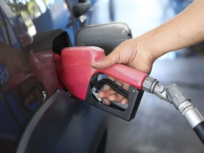 Portaria preserva subsídio de R$ 2,12 por litro ao óleo diesel