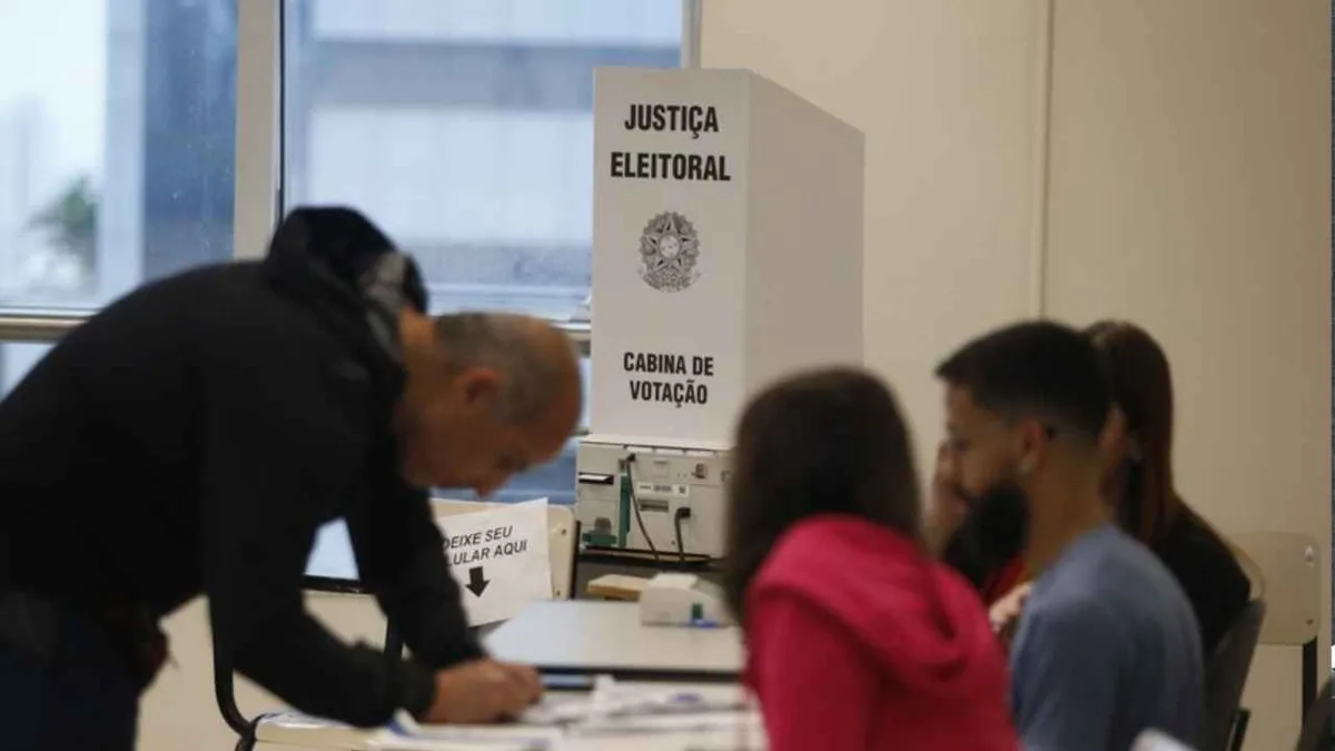 TRE-DF orienta eleitores a verificar endereço de votação antes do primeiro turno