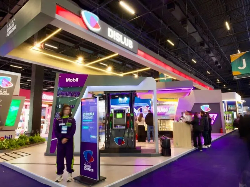 Grupo Dislub Equador vence prêmio de Melhor Estande na ExpoPostos 2026
