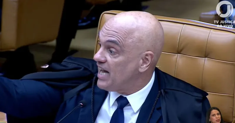 Moraes defende julgamento conjunto de processos e enfrenta Mendonça no STF