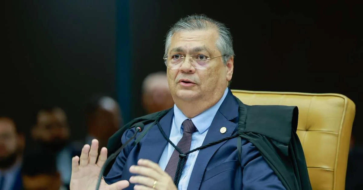 PF faz buscas após Dino liberar decisão sobre investigação ligada a Dark Horse