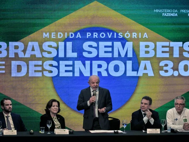 Caixa e BB devem cobrar dívidas compradas pela União no Desenrola 3.0