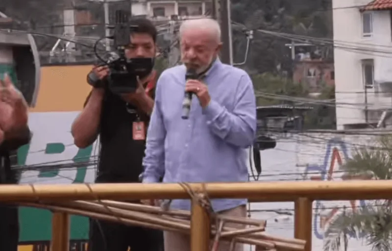 Lula critica Flávio Bolsonaro e pede apoio a aliados no Senado no Rio