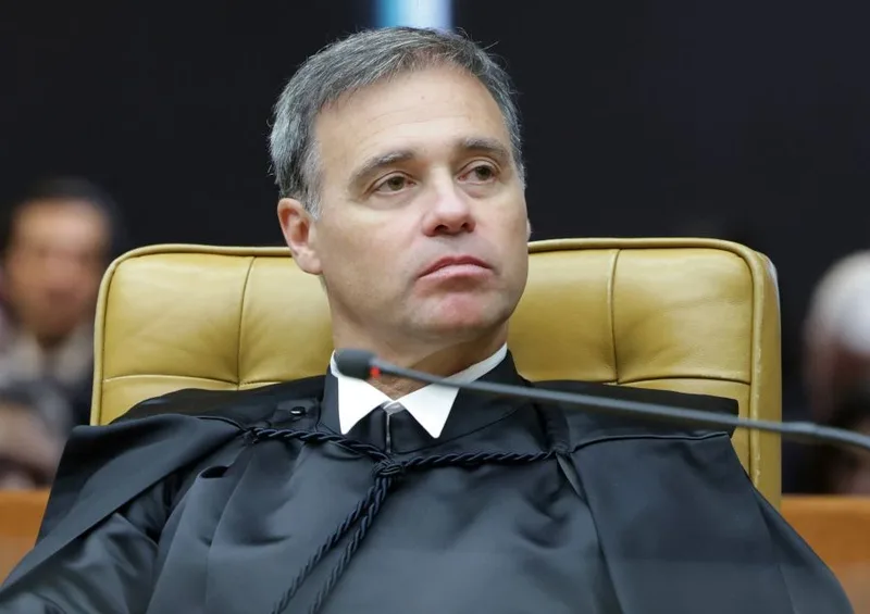 STF torna público processo com pagamentos ligados a Daniel Vorcaro