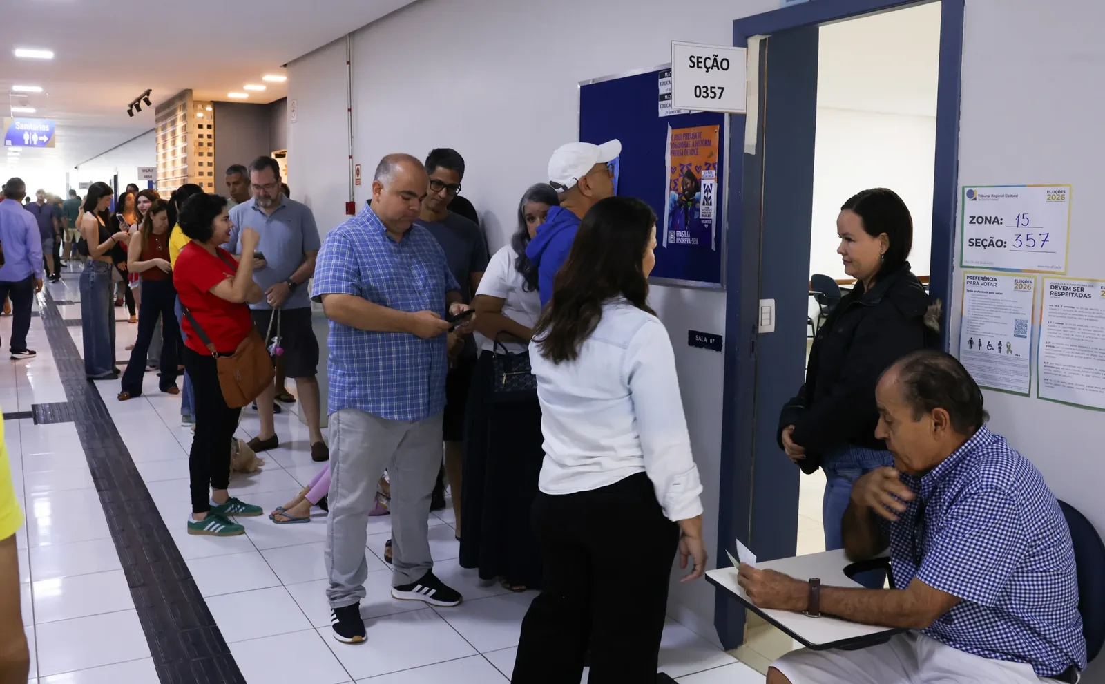 Eleitores do DF apontam soberania, mudanças e participação democrática como motivações