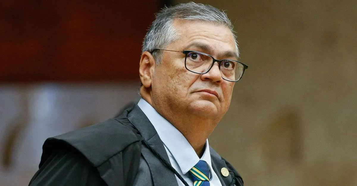 Dino diz que não foi consultado sobre restrição à imprensa no STF
