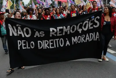 Marcha no Rio cobra moradia, soberania e justiça social