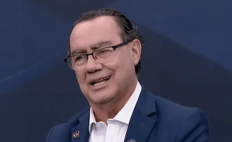 Augusto Cury diz que pode retirar investimentos em terras raras
