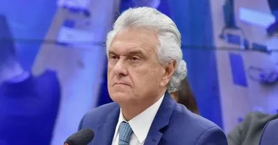 Caiado cobra dados ao STF e contesta retorno de Andrei Rodrigues à PF