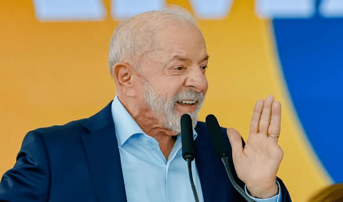 Lula propõe debate sobre mandato para ministros do STF