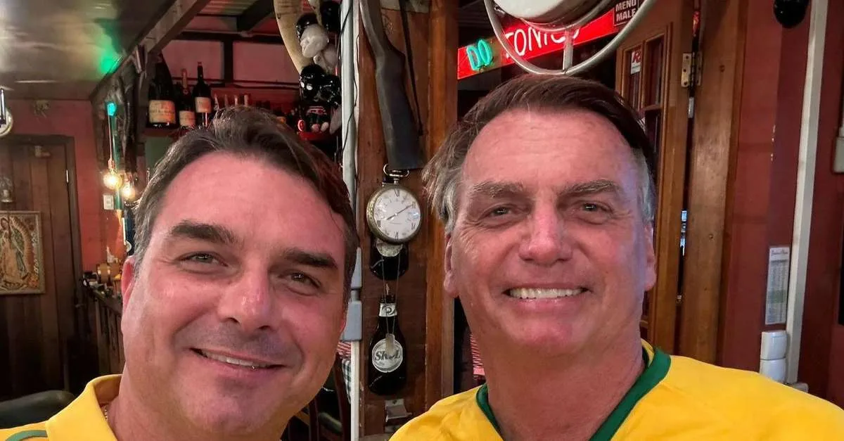 Flávio Bolsonaro anuncia rede de apoiadores para acompanhar eleições